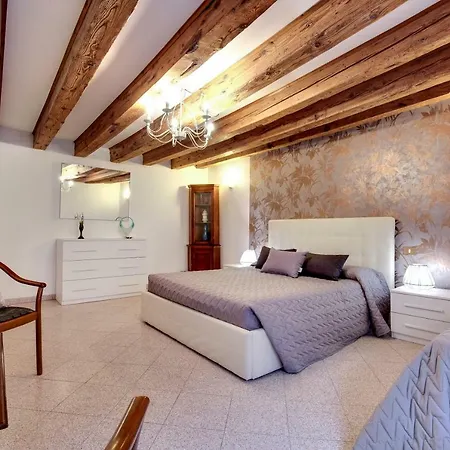 Ca Serenissima * البندقية