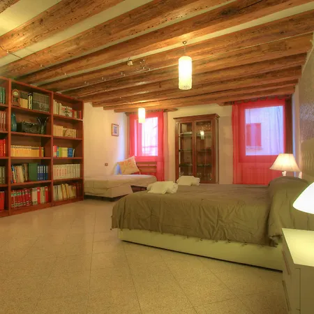 Ca Serenissima Apartment *